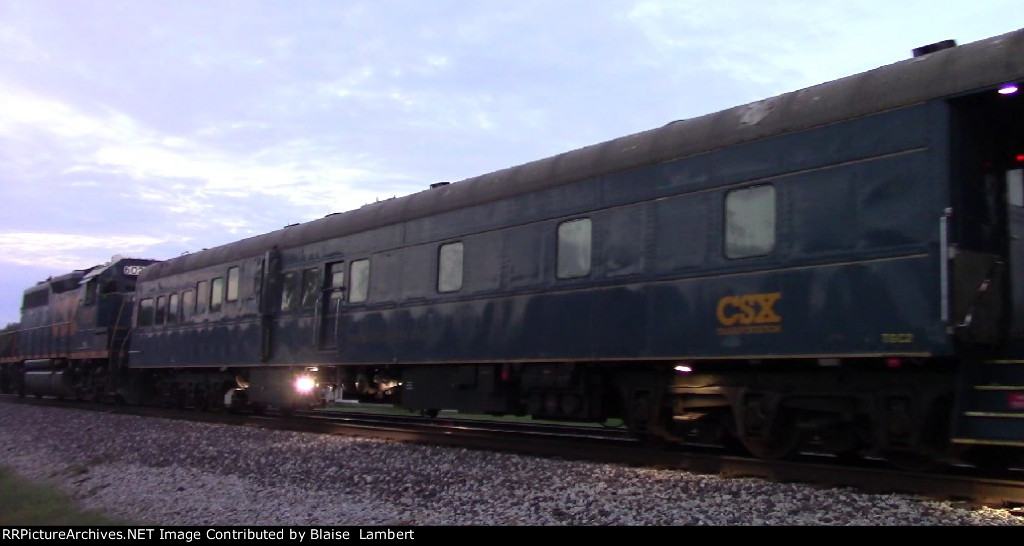 CSX geometry train on EVWR tracks